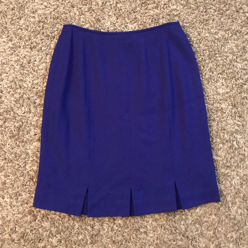 Dana Buchman Royal Blue Skirt